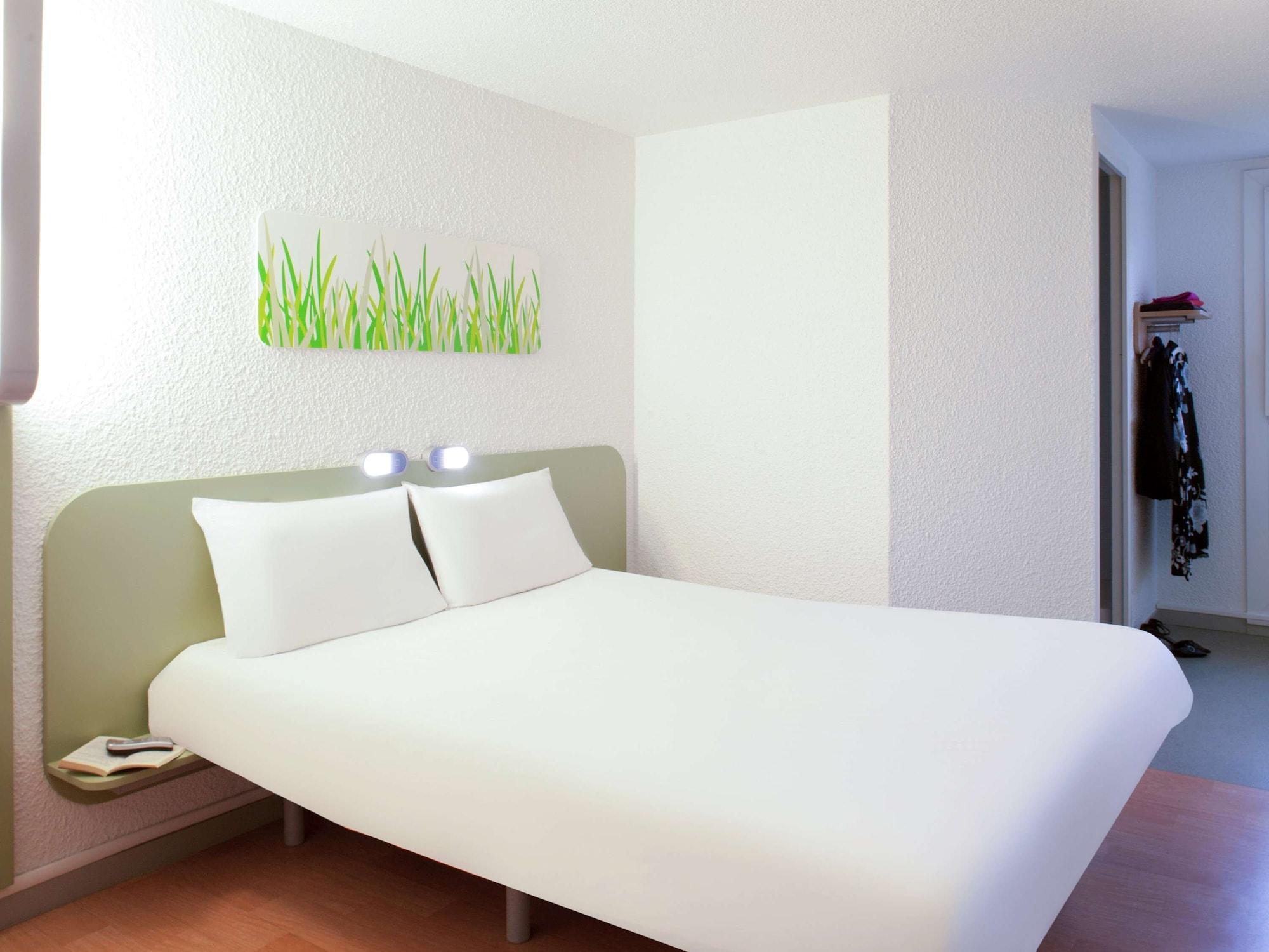 Ibis Budget Tarbes Zewnętrze zdjęcie
