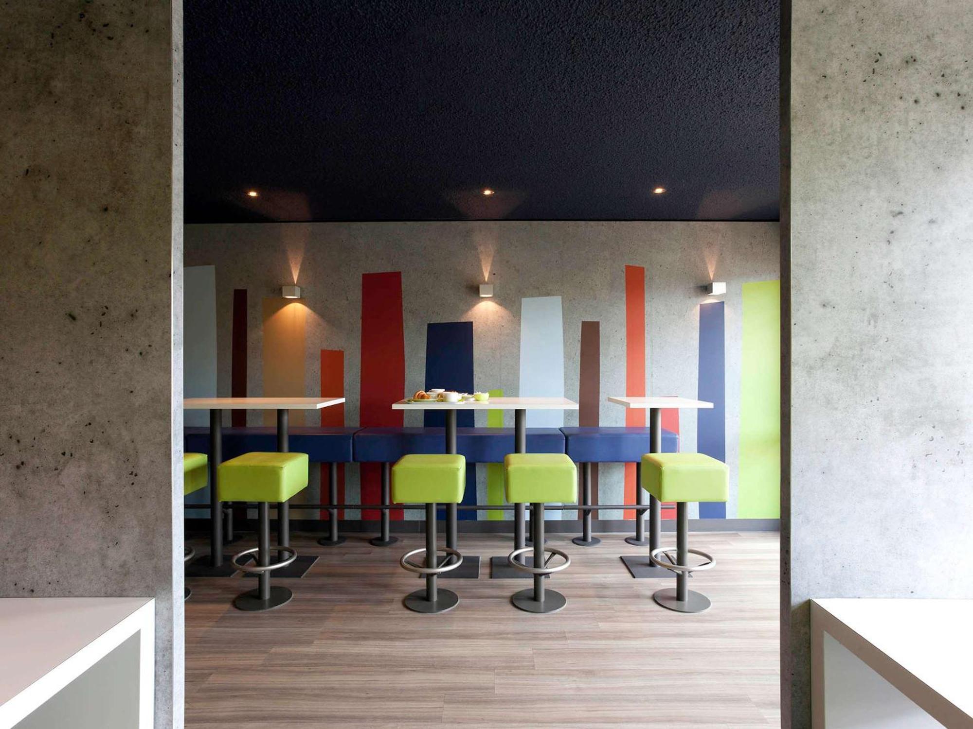 Ibis Budget Tarbes Zewnętrze zdjęcie