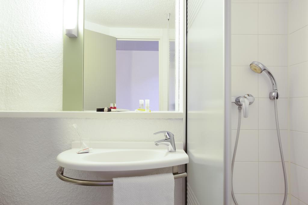 Ibis Budget Tarbes Pokój zdjęcie