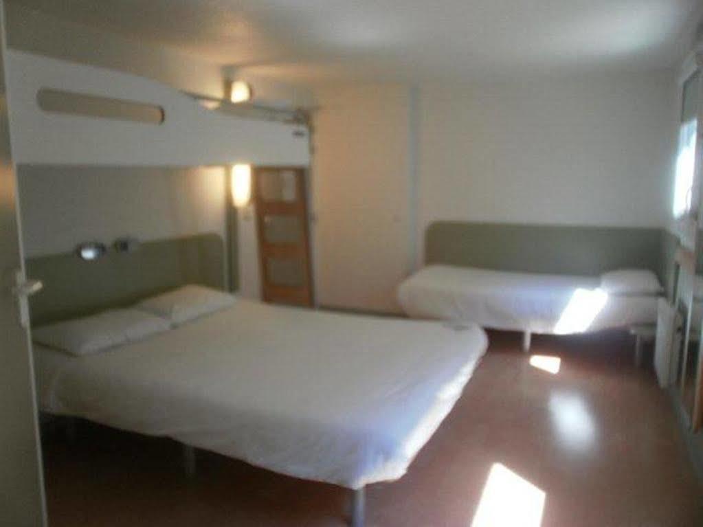 Ibis Budget Tarbes Zewnętrze zdjęcie